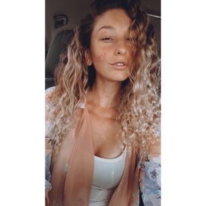 Meet your Posher, Vanessa